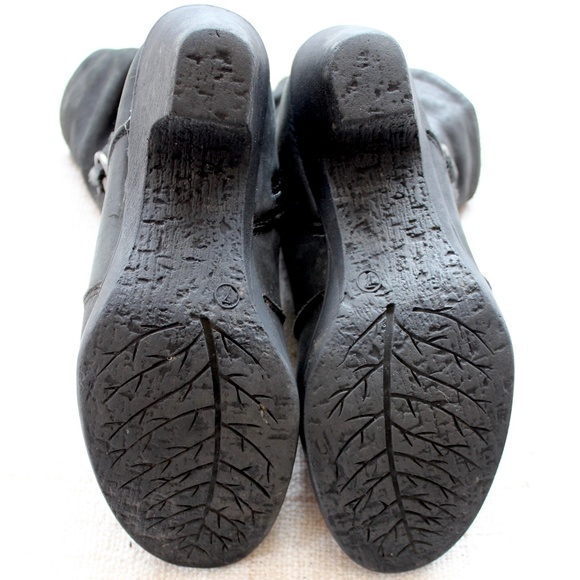 Arnold Churgin Black Leather Lined Ankle Boots - Picture 6 of 7